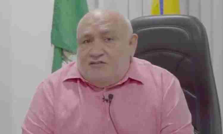 Carlomano é hospitalizado às pressas e evita ida à prisão