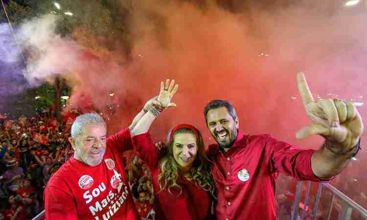 Lôra 3.0 - Luizianne Lins ressurge como forte candidata à prefeitura de Fortaleza nas eleições de 2024