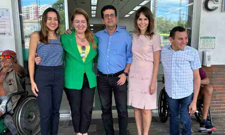 Deputada Gabriella Aguiar conhece a experiência do Centro Integrado de Reabilitação, em Teresina (PI)
