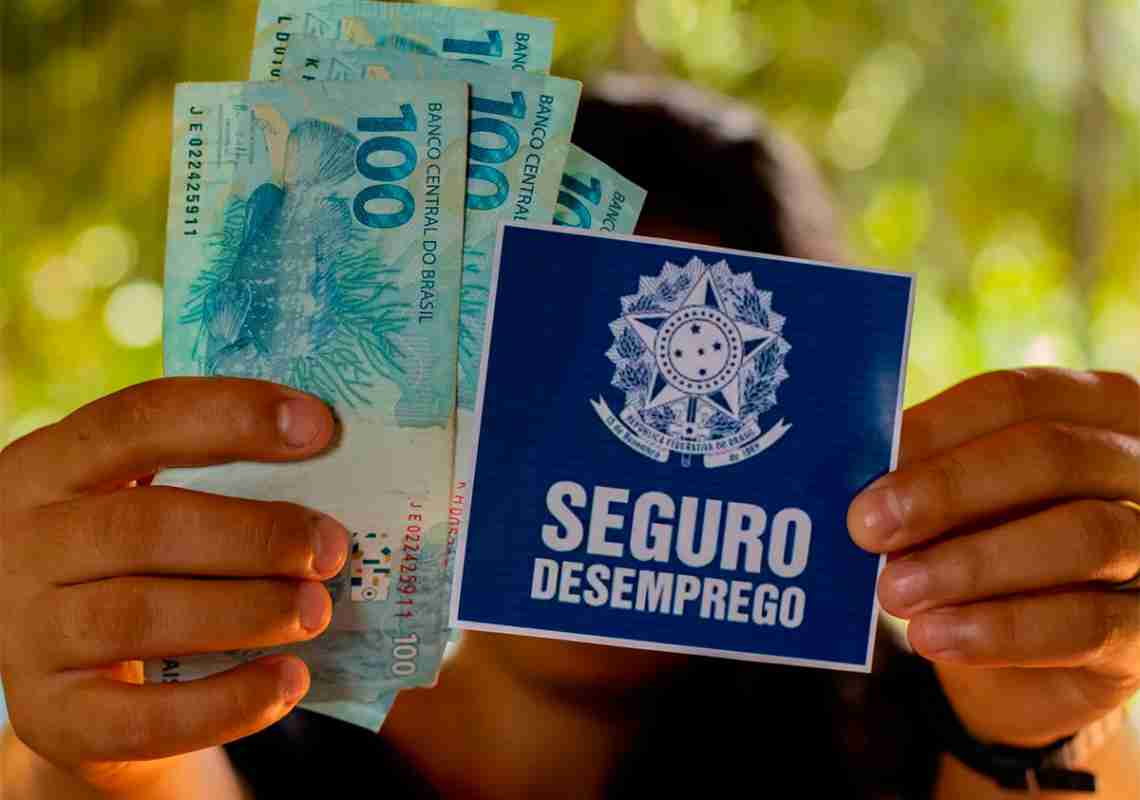 Rombo no FAT ameaça Seguro-Desemprego e Abono Salarial
