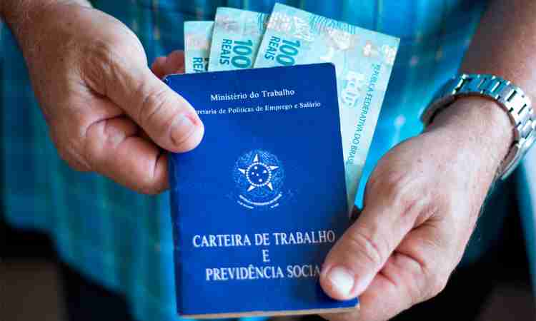 Ministério do Trabalho quer novo imposto sindical obrigatório, até três vezes maior que o anterior