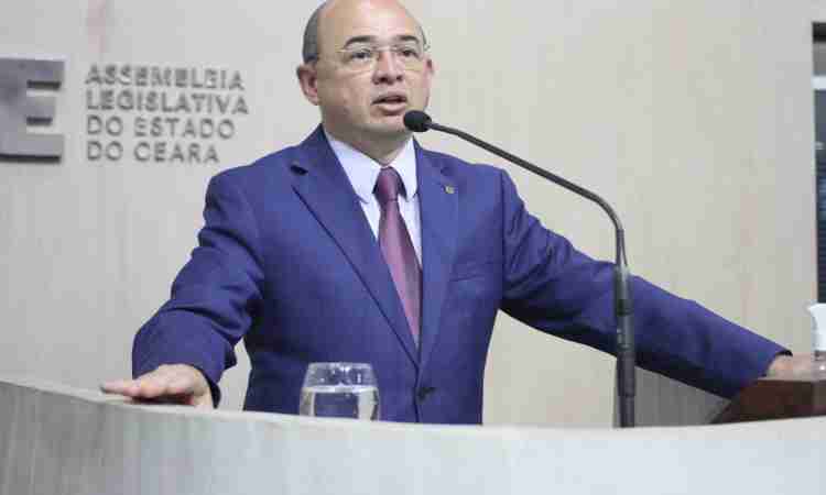 Camocim comemora a década de ouro na educação