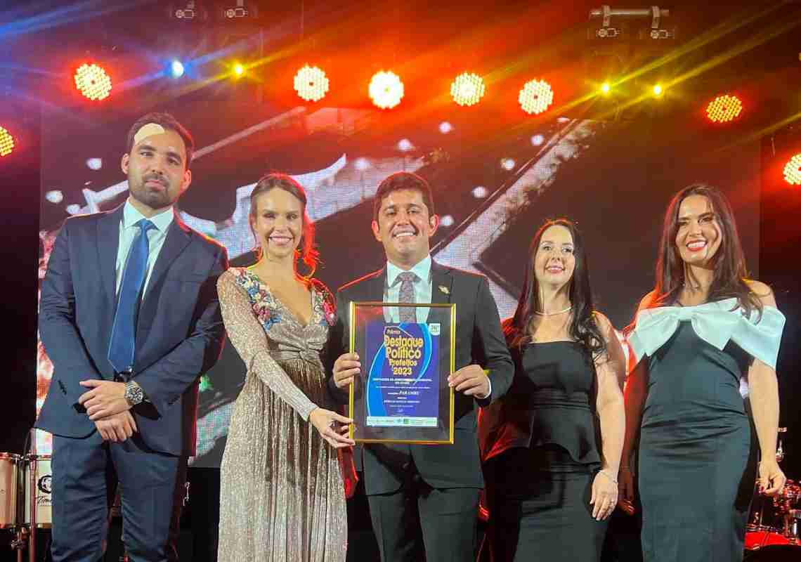 Rômulo Noronha é Reconhecido com Prêmio de Melhores Prefeitos do Ceará