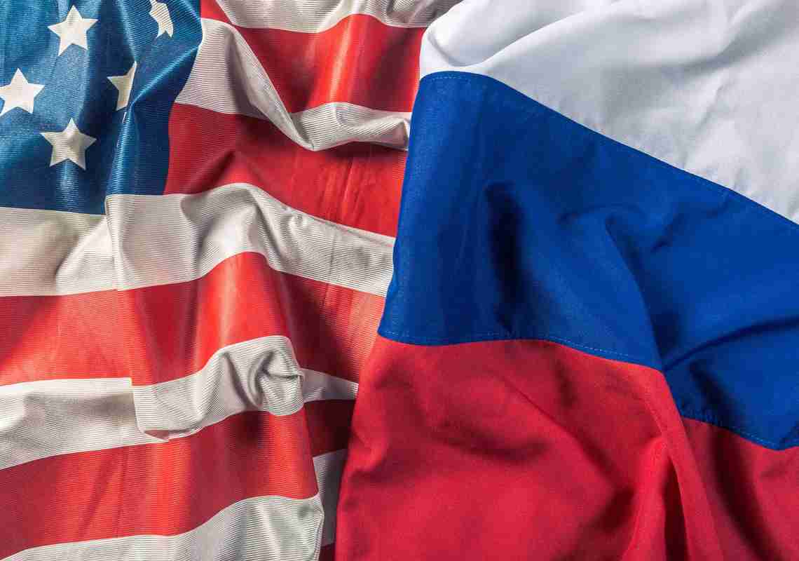 Rússia Realiza Manobras Militares no Ártico e Intercepta Avião dos EUA em Meio a Tensões