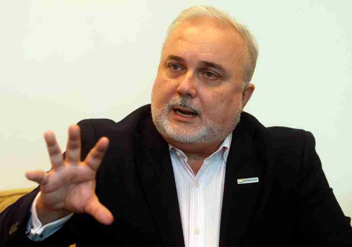 Turbulências na Petrobras: Presidente Reconhece Necessidade de Melhor Comunicação sobre Mudanças Estatutárias