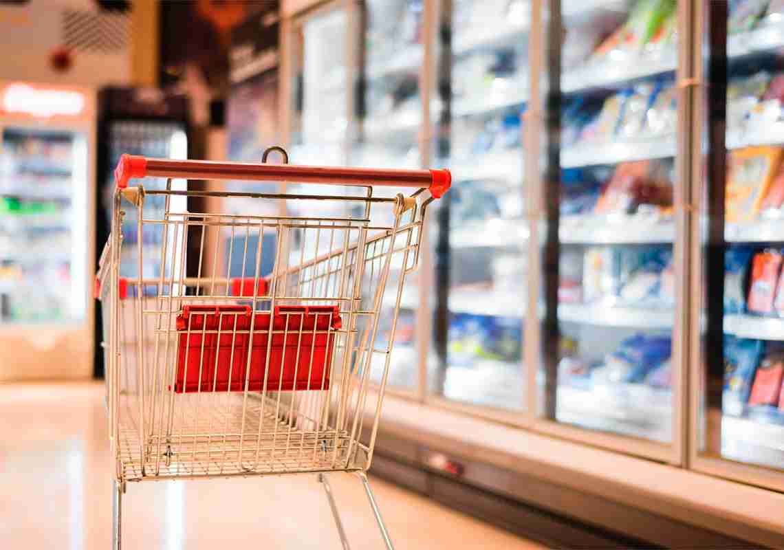 Especialistas Revisam Projeções para a Taxa Selic e Inflação em Meio a Desafios Econômicos