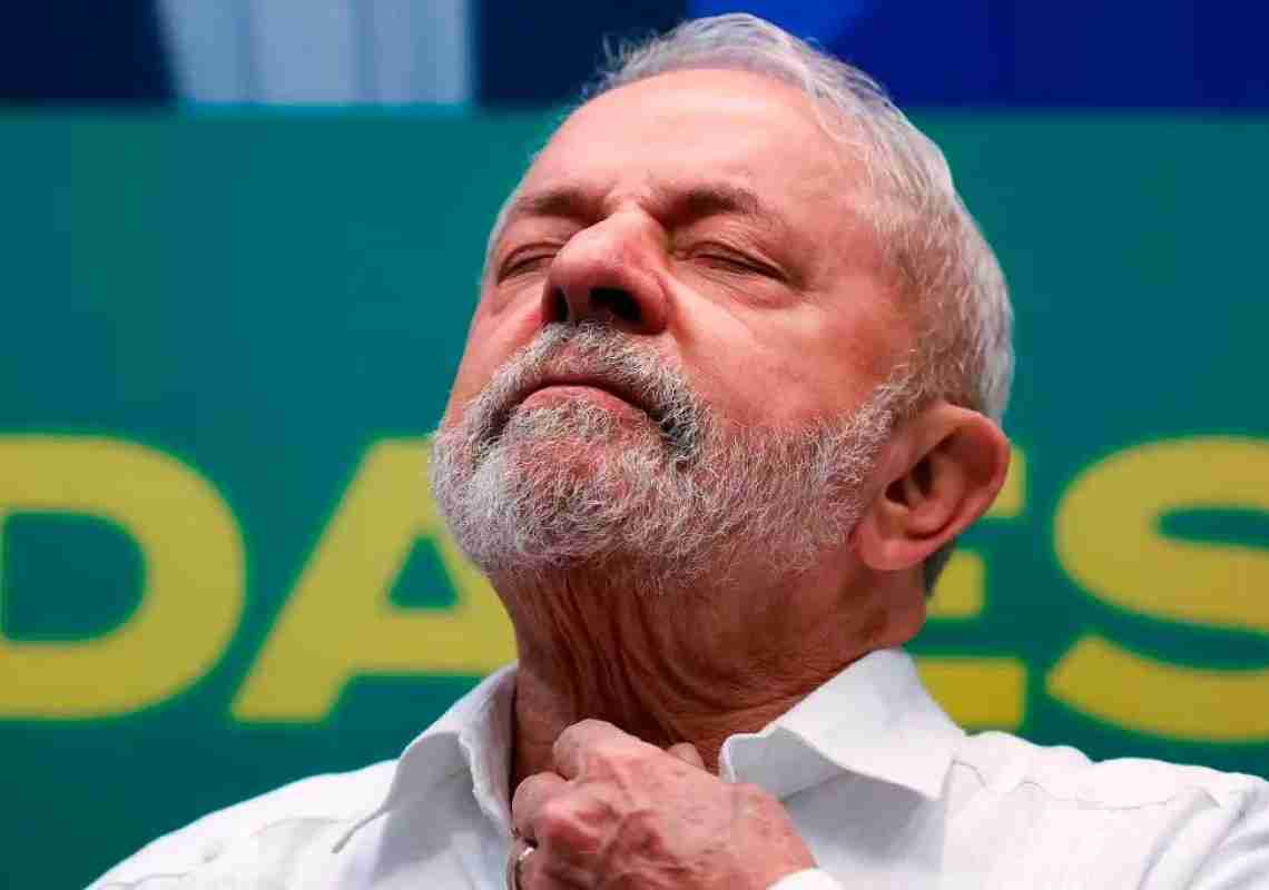Desaprovação de Lula é quase igual à sua aprovação