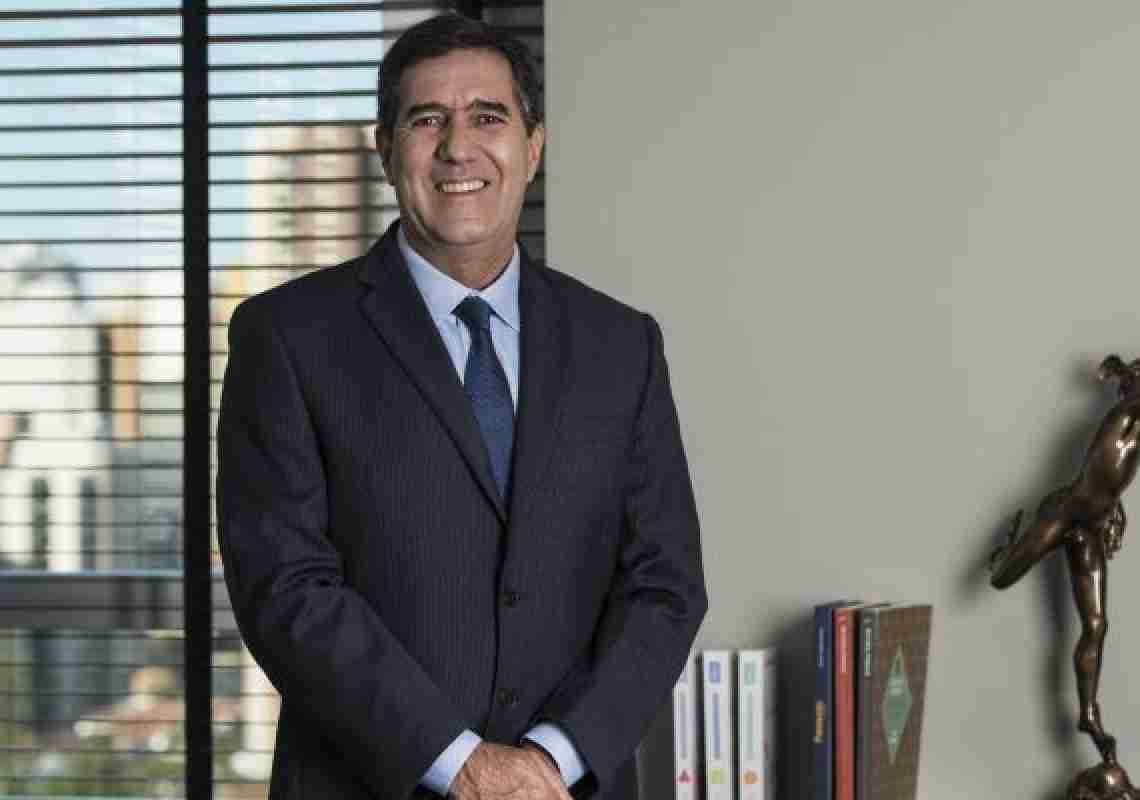 Luiz Gastão lidera movimento pela liberdade em atividades comerciais