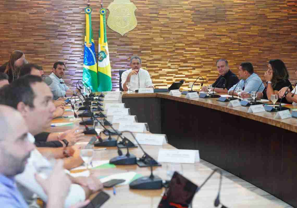 Elmano Anuncia Concurso para Reforçar Órgãos de Recursos Hídricos em Meio aos Desafios do El Niño