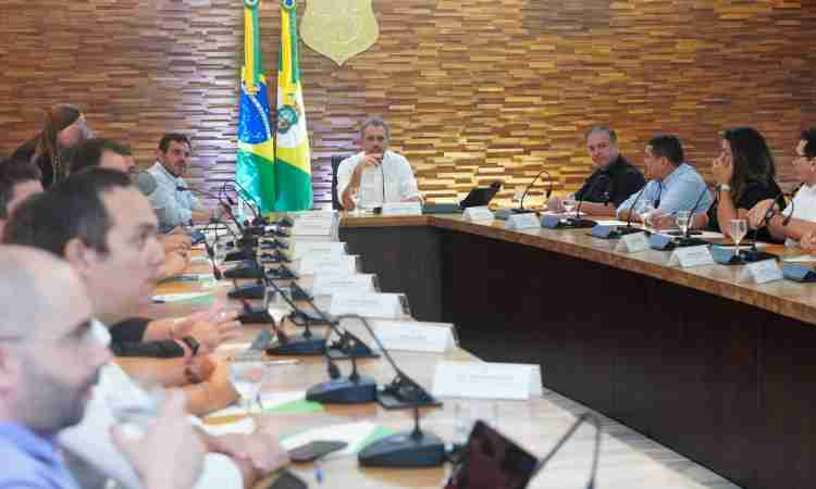 Elmano Anuncia Concurso para Reforçar Órgãos de Recursos Hídricos em Meio aos Desafios do El Niño