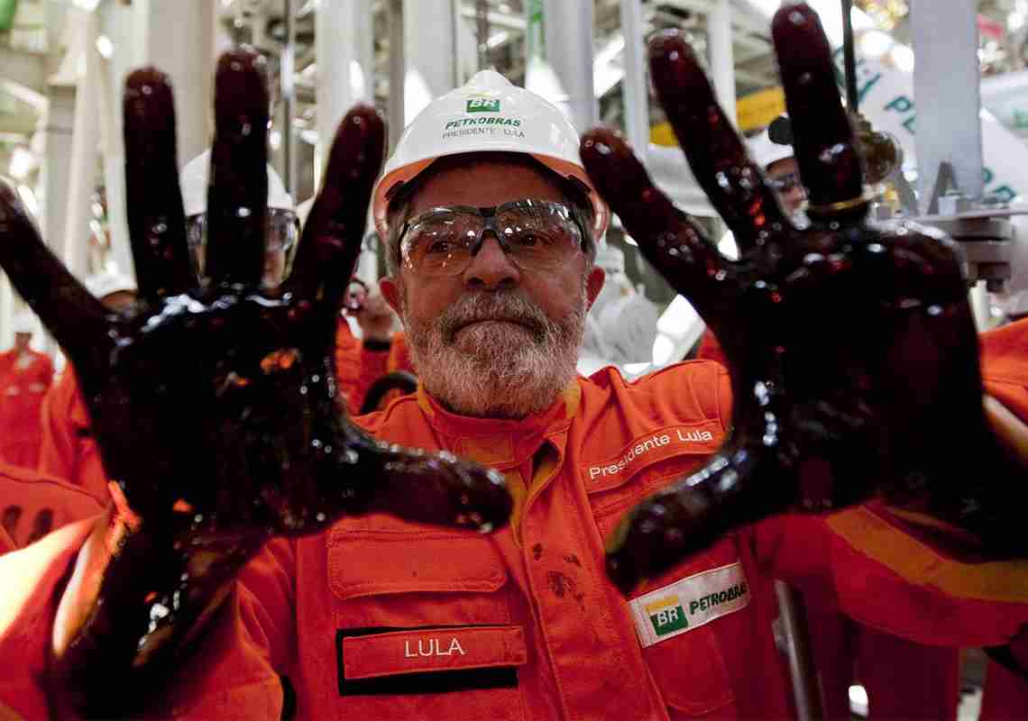 Lula será o "controlador" da Petrobras, diz Haddad