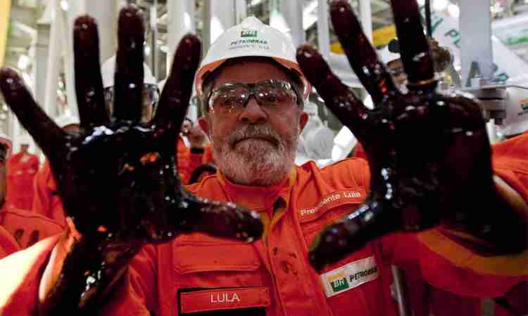 Lula será o "controlador" da Petrobras, diz Haddad