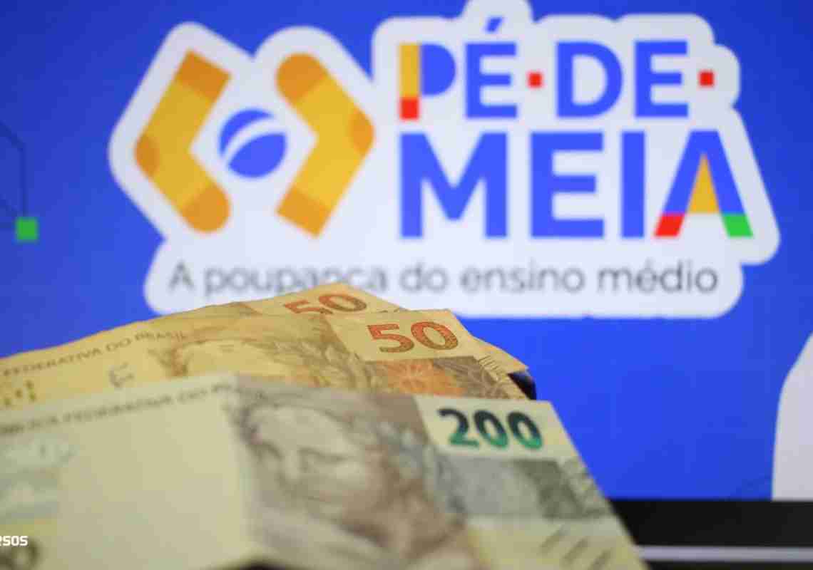 Começam os pagamentos da 4ª parcela do Programa Pé-de-Meia para mais de 2,7 milhões de estudantes