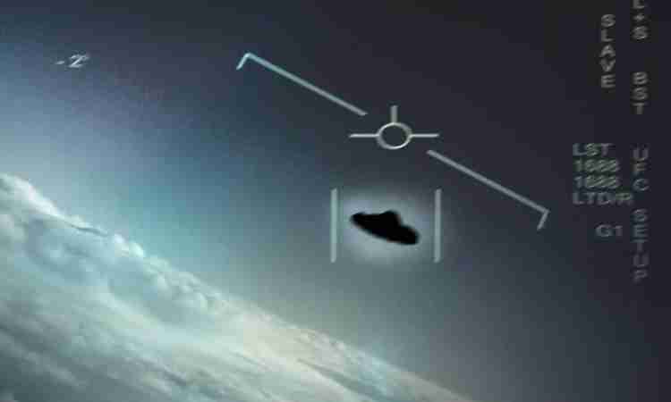 Pilotos da Azul Relatam OVNIs nos Céus do Ceará