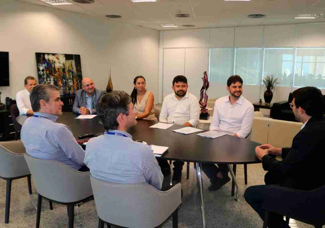 Prefeitos eleitos de Penaforte e Tarrafas pedem apuração de irregularidades ao TCE
