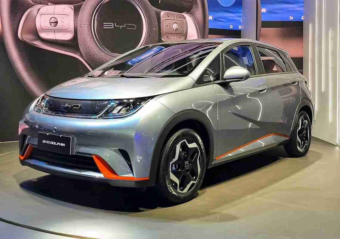 Elmano negocia com BYD instalação de fábrica de veículos elétricos no Ceará