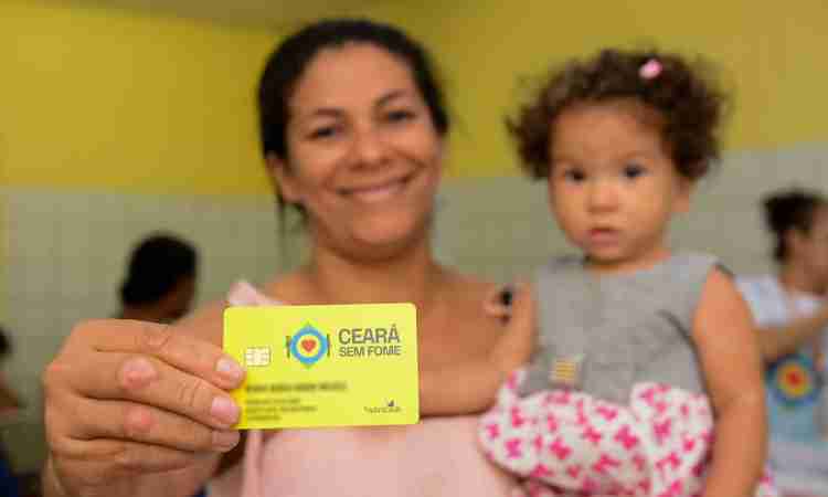 Mais de 53 mil famílias cearenses recebem auxílio do programa Ceará Sem Fome em dezembro