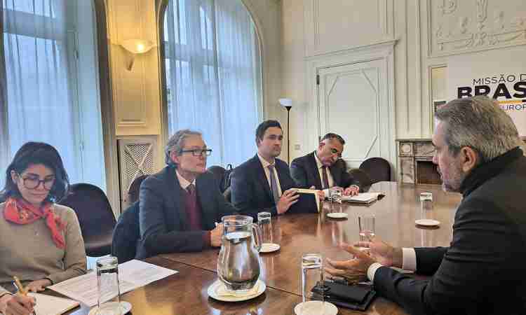 Governo do Estado do Ceará discute avanços no acordo Mercosul-União Europeia e exportação de pescado em Bruxelas