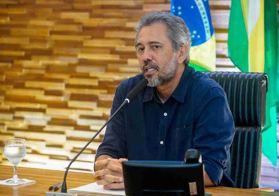 Governo do Estado antecipará pagamento aos 180 mil servidores ativos