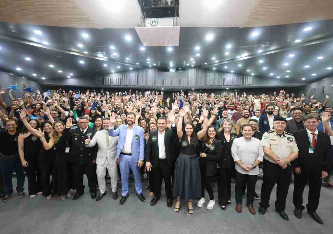 Sob liderança do Dep. Simão Pedro (Unipace) e Dep. Romeu Aldigueri (Alece), aula inaugural do Aprova+ é sucesso