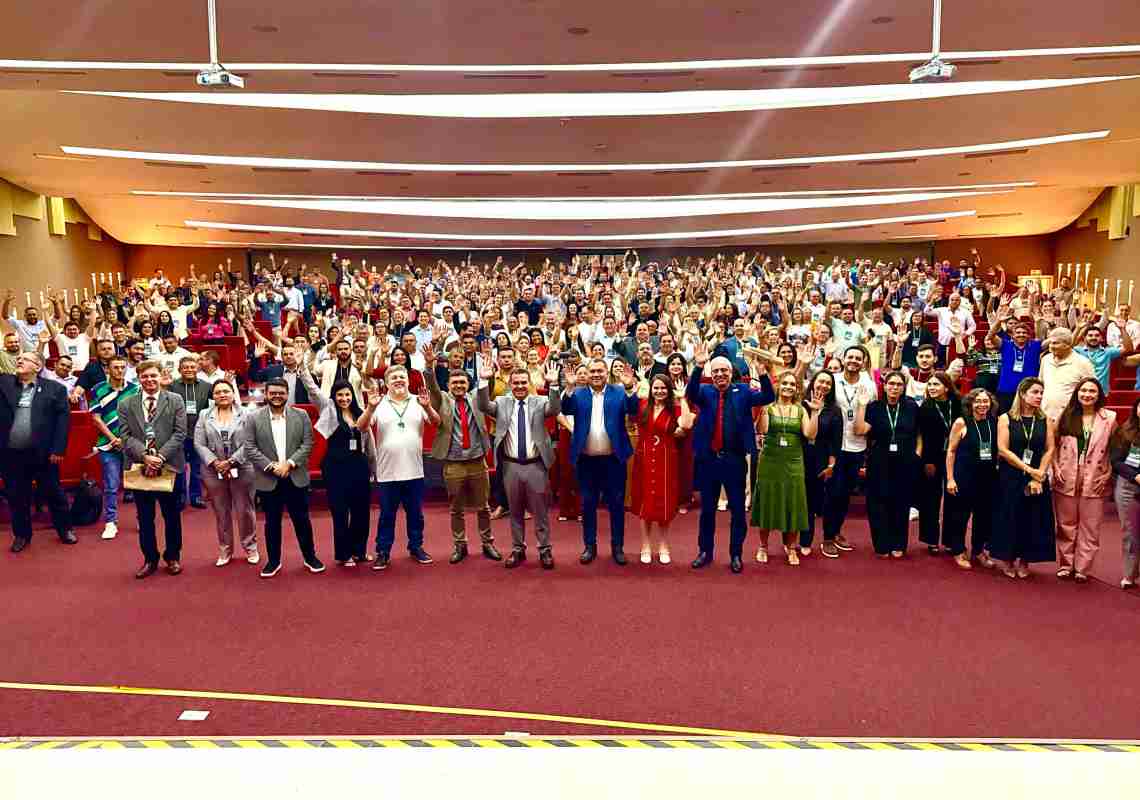 Com mais de 600 vereadores inscritos, UNIPACE realiza o 1º Seminário Estadual das Escolas Legislativas do Ceará sob a liderança do presidente Deputado Simão Pedro
