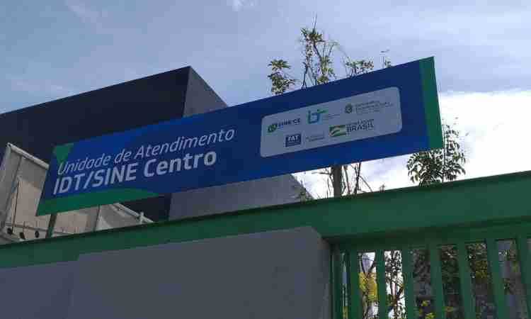 Mutirão oferece 500 oportunidades de emprego em Fortaleza