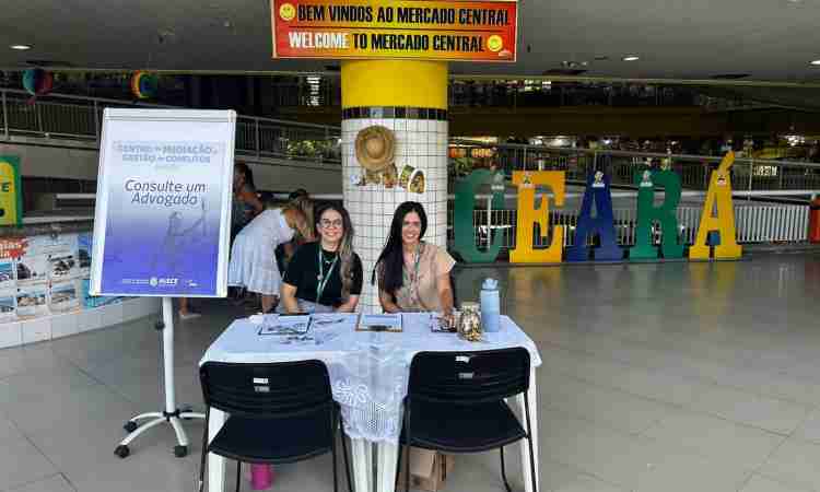 Alece leva orientação jurídica gratuita ao Mercado Central de Fortaleza