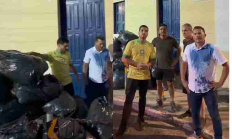 Bolsonarista André Fernandes joga lixo na frente da Prefeitura de Fortaleza para gravar vídeo